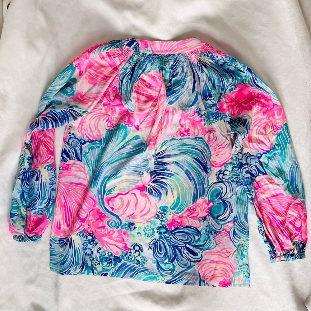 Lilly Pulitzer Elsa silk top in mermaids call size S - Picture 3 of 4